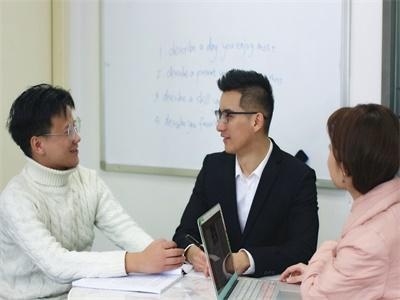成都伯克列培训中心