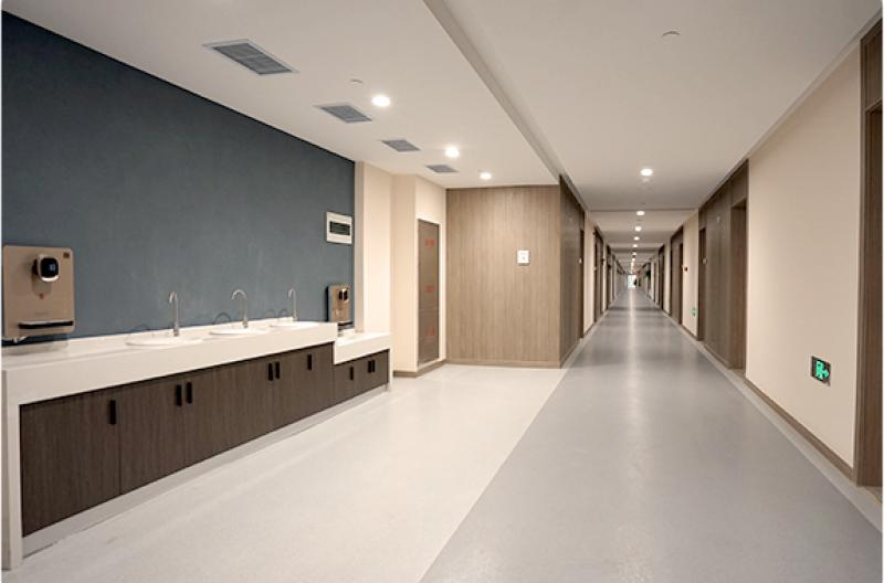 青岛新东方双语学校