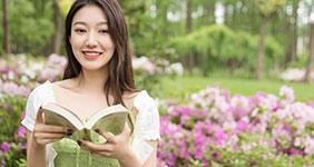 雅思6.0左右