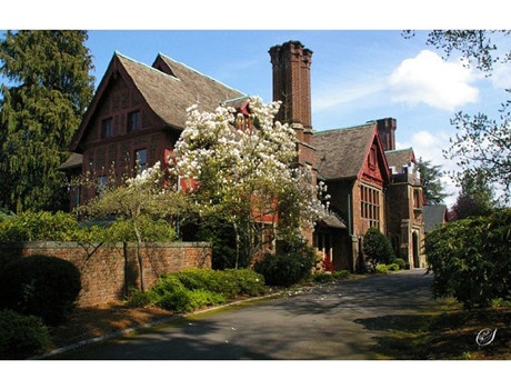 科尔万大学