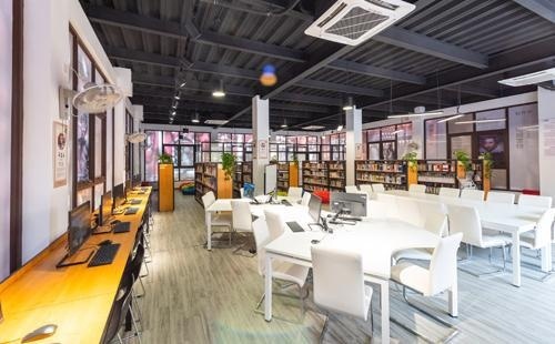 上海市燎原双语学校