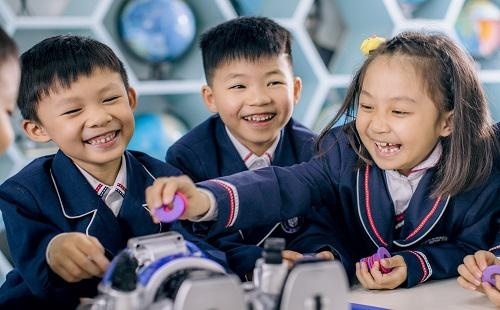广州市黄埔区中黄外国语实验学校