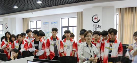 霍山职业学校