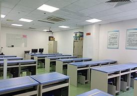 教室