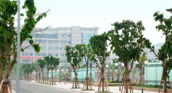 贵州人民医院护士学校