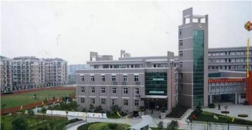 乐至县回澜职业中学