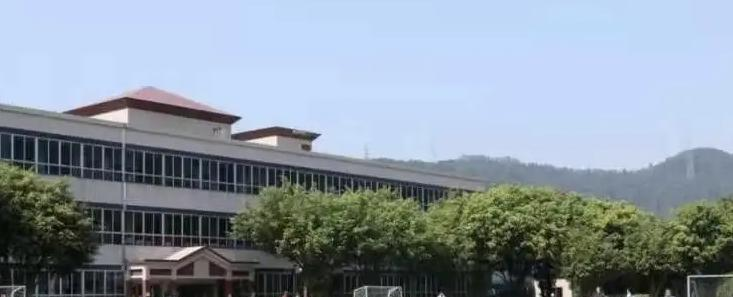 广州加拿大国际学校(CIS)初中部