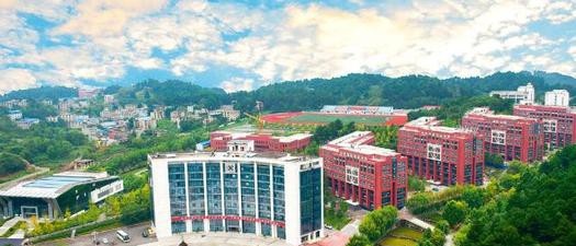 从江职业技术学校