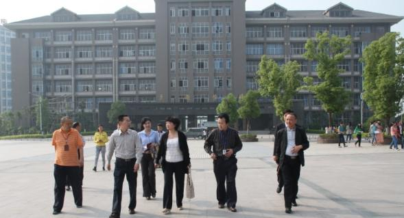 重庆医药卫生学校怎么样、好不好