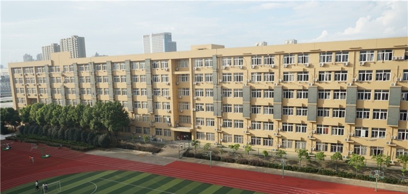 合肥工贸高级技工学校