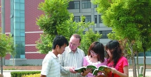 石家庄现代经贸中等专业学校地址在哪里