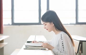教育老师