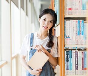 高中生