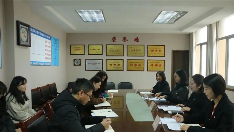 重庆医药经贸卫生学校