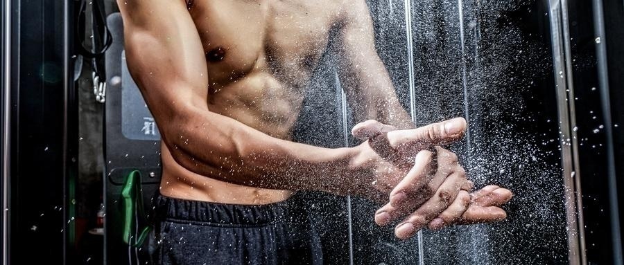 西安健身学校学费多少钱_西安那里有培训建身教练的