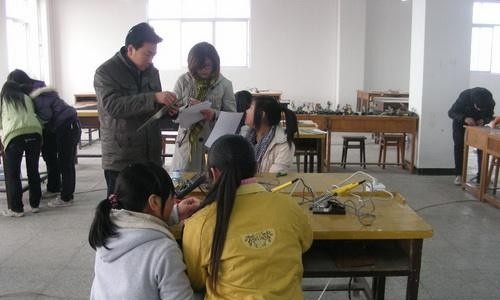 威远县泰来职业技术学校