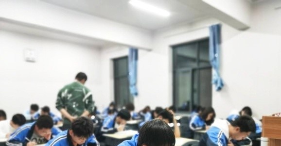 石家庄和平医学中等专业学校