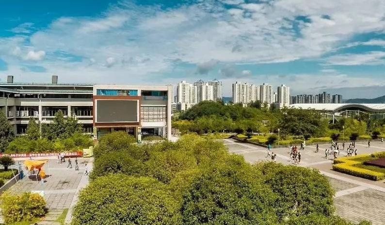 重庆市石柱土家族自治县职业学校怎么样、好不好