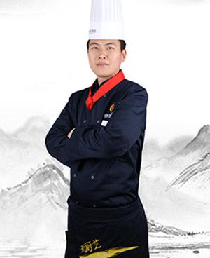 李伟