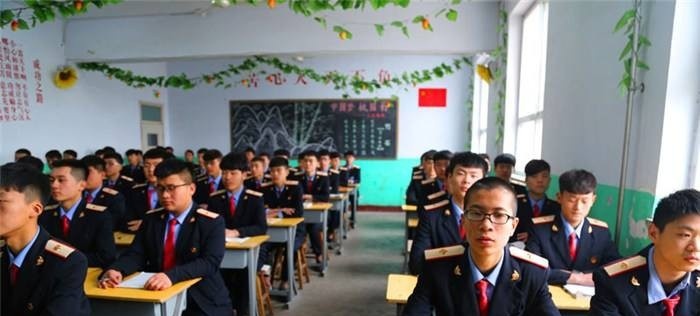广西商业学校
