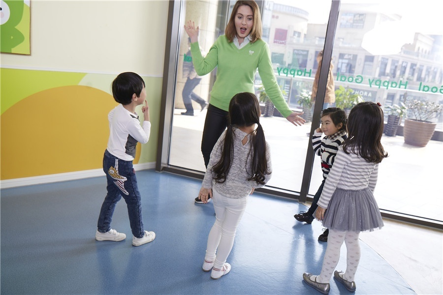 三年级的学生英语怎么学
