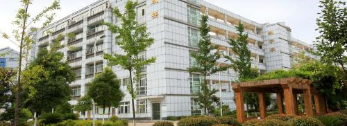 贵阳护理职业学院网站