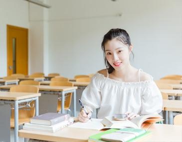 班次人数