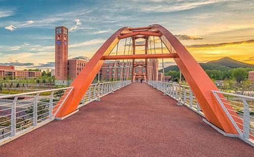 中国科学院大学剑桥国际课程中心