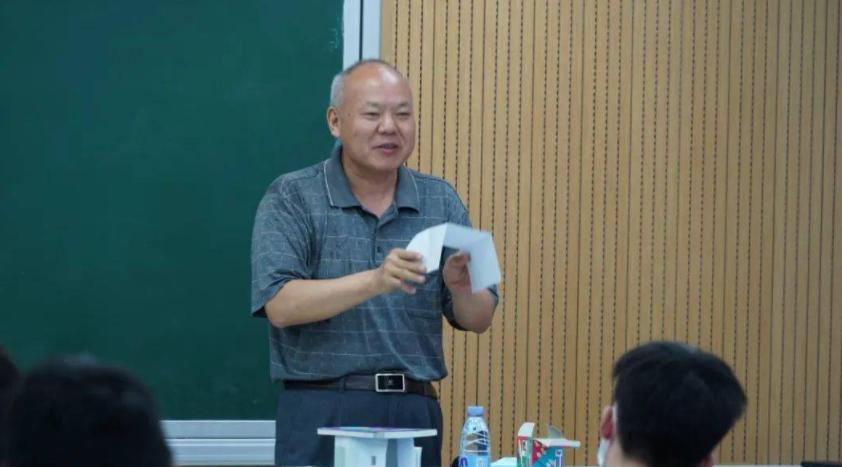 科高尚强校长