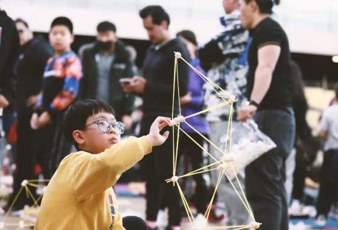 北京明诚外国语学校.jpg