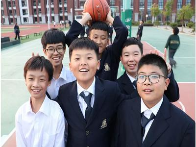 平湖枫叶国际学校