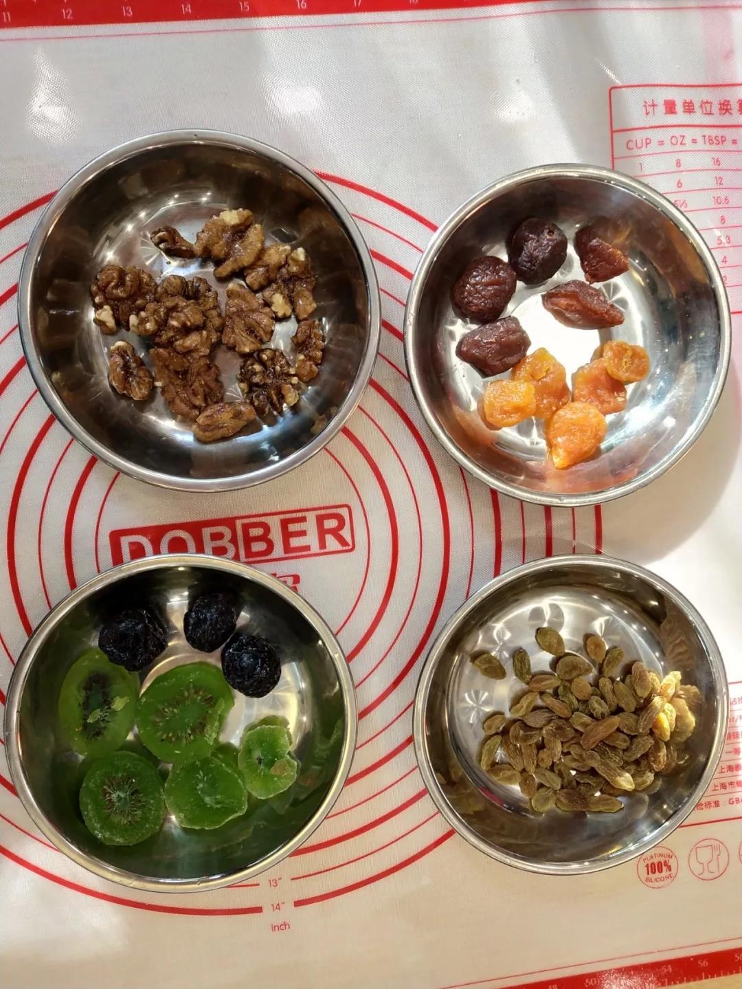 明诚外国语学校 爱在重阳