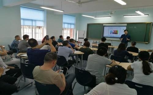 上海斯代文森国际高中