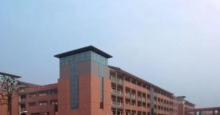 无锡市吴风实验学校