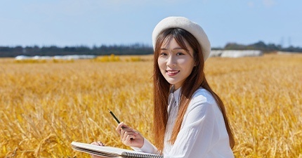 具备美术基础社会学员