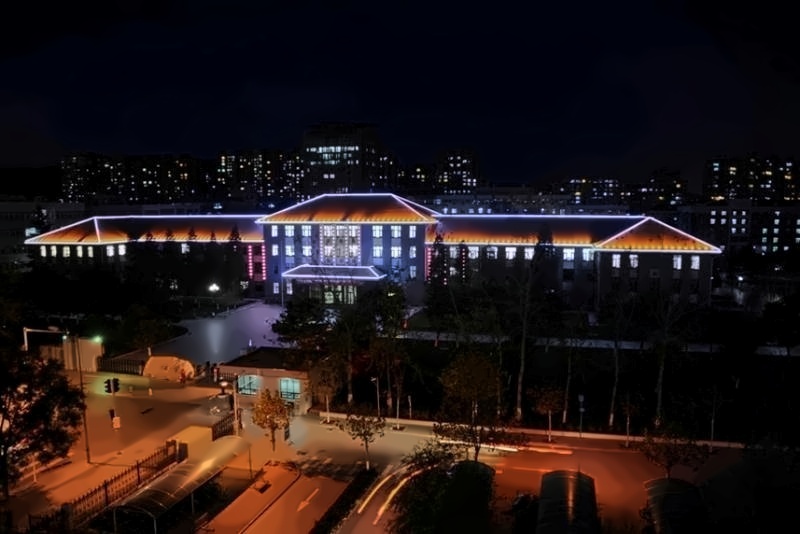 北方工业大学一教夜色