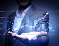 行业前景广阔，薪资高