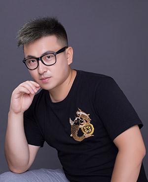 杨益