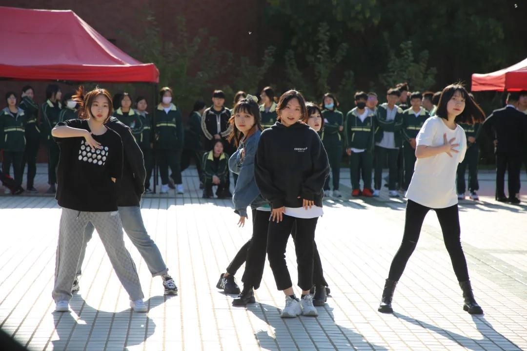 大连枫叶国际学校