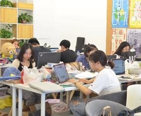 学生在学习