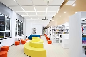 新东方斯芬克国际艺术高中