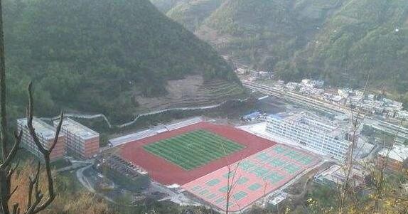 六盘水千惠职业技术学校