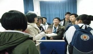 平湖中学校园风光