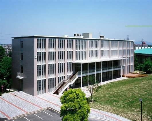 樱花学园大学
