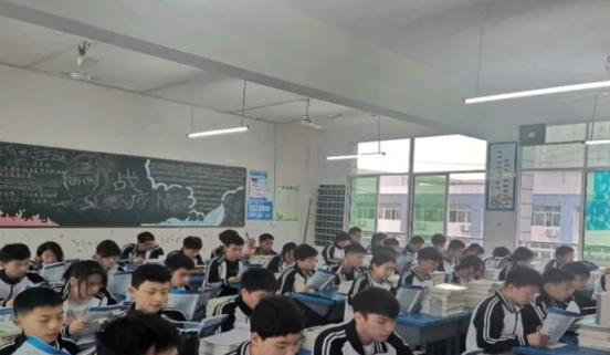 江安县职业中学