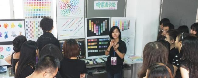 石家庄华韵艺术中专学校