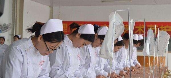 贵州黄平县中等职业学校