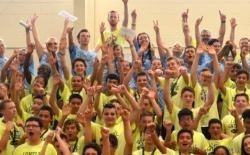 罗威尔教会中学