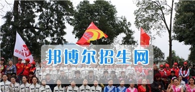 阆中师范学校青年志愿者赴光荣院慰问活动圆满结束