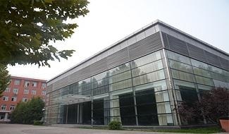 北京市新府学外国语学校